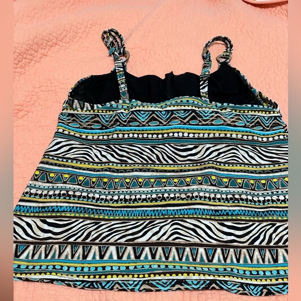 Christina Multicolor Patterned Tankini Top - Picture 5 of 10